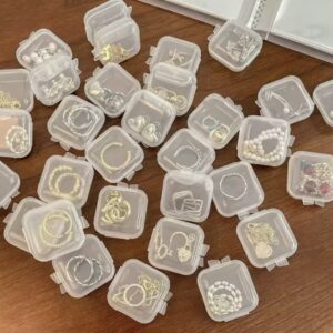 5pcs Plastic Jewelry Tiny Box
